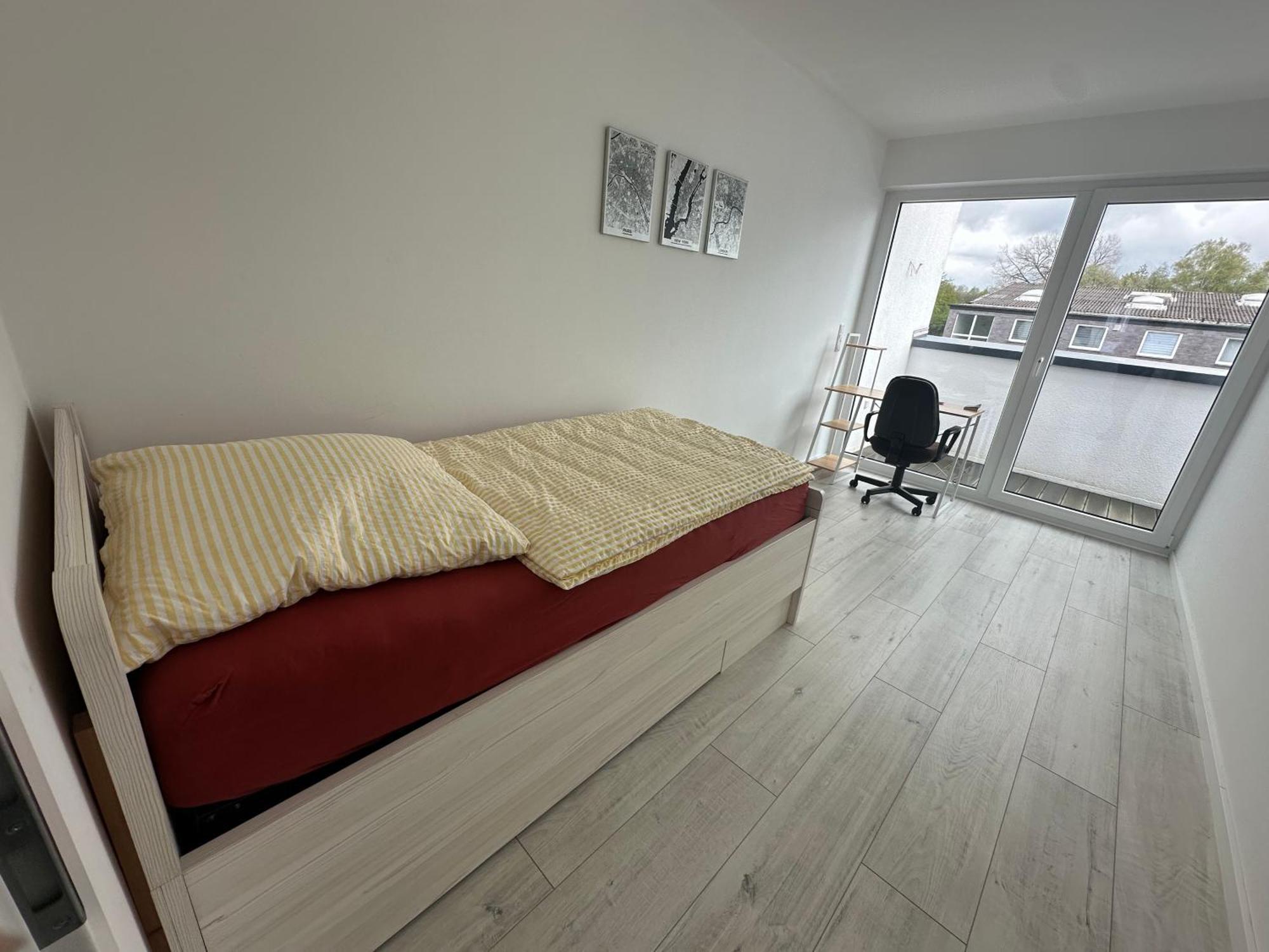 Neue Doppelhaushaelfte Mit Terrasse, Balkon Und Garten Ρέμσαϊντ Εξωτερικό φωτογραφία